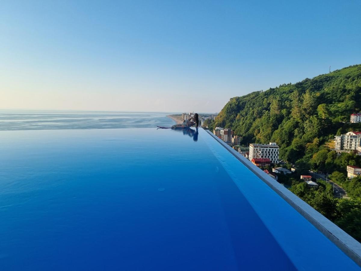 Calypso Kvariati Hotel Εξωτερικό φωτογραφία