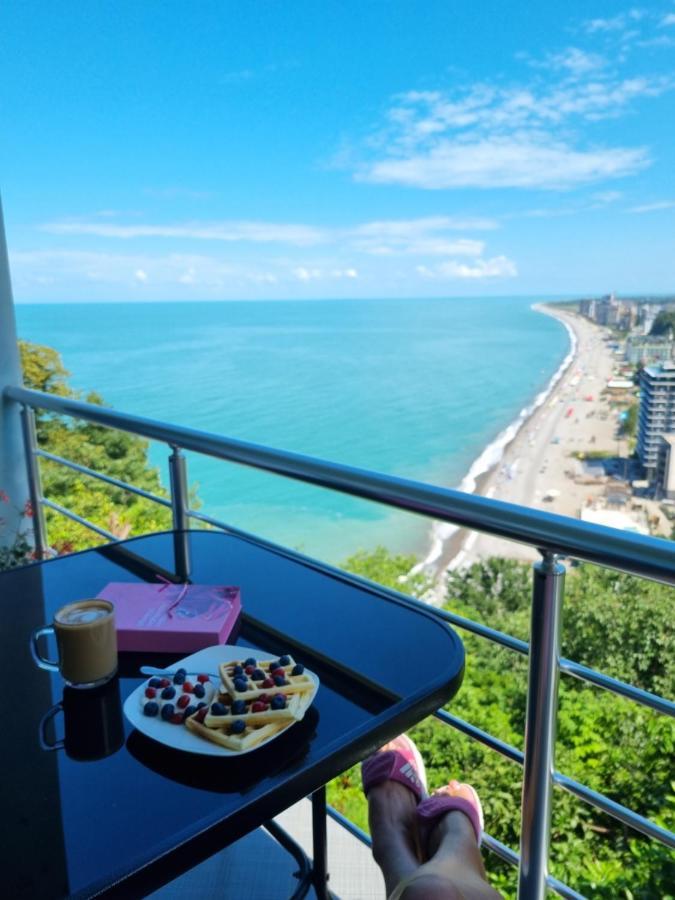 Calypso Kvariati Hotel Εξωτερικό φωτογραφία