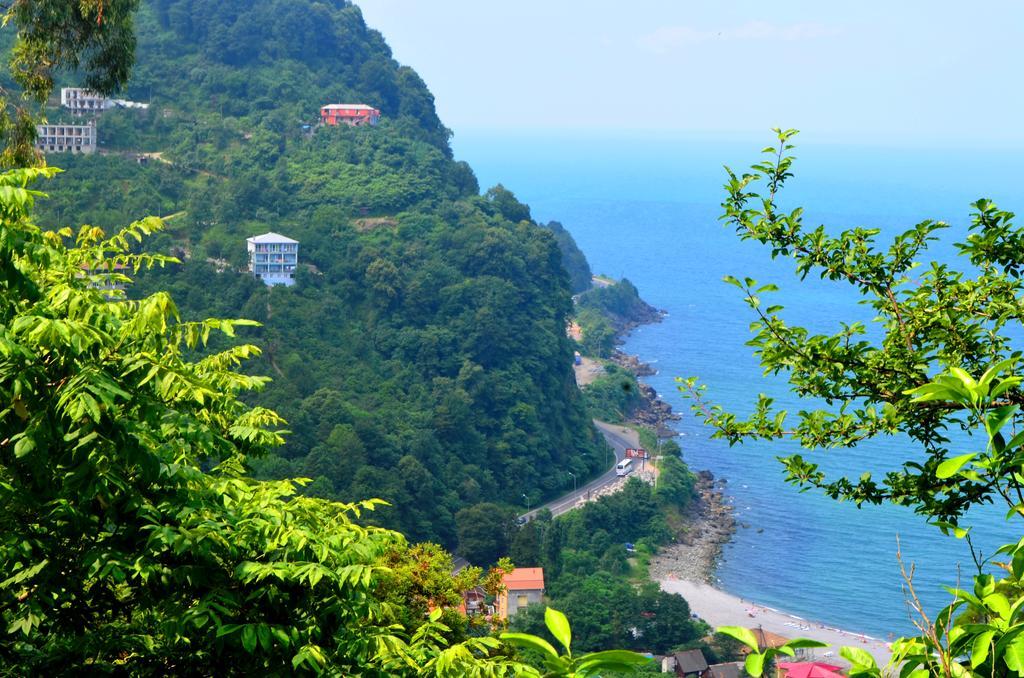 Calypso Kvariati Hotel Εξωτερικό φωτογραφία